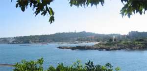 Learn French in Antibes