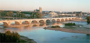 French & Wine Course in Tours