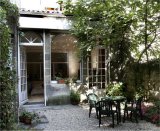 French language school private garden