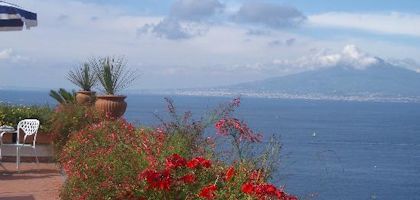 Studying Italian in Sorrento - view of Mount Vesuvius Studying Italian in Sorrento - view of Mount Vesuvius